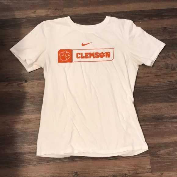 Nike Other - Clemson Nike T